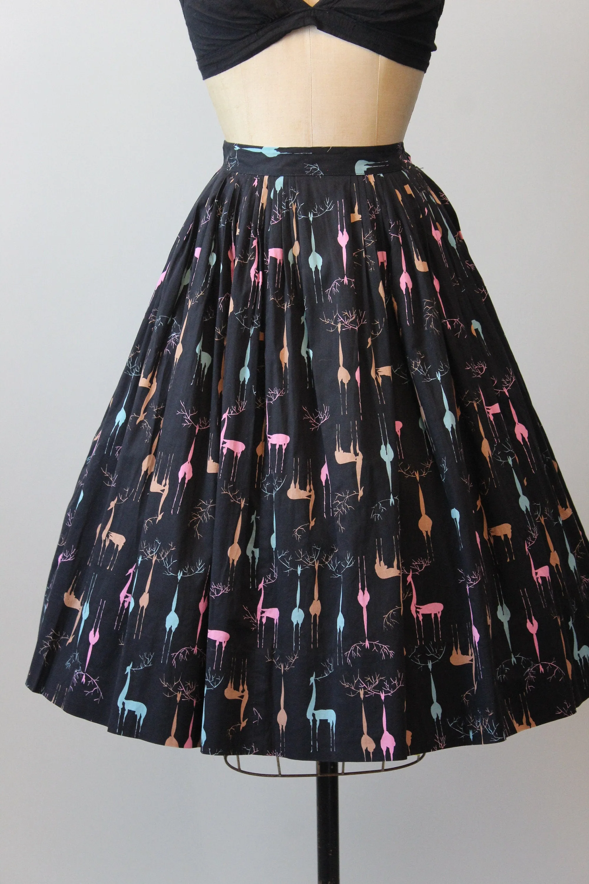 1950s DEER antlers novelty print skirt xs | new spring