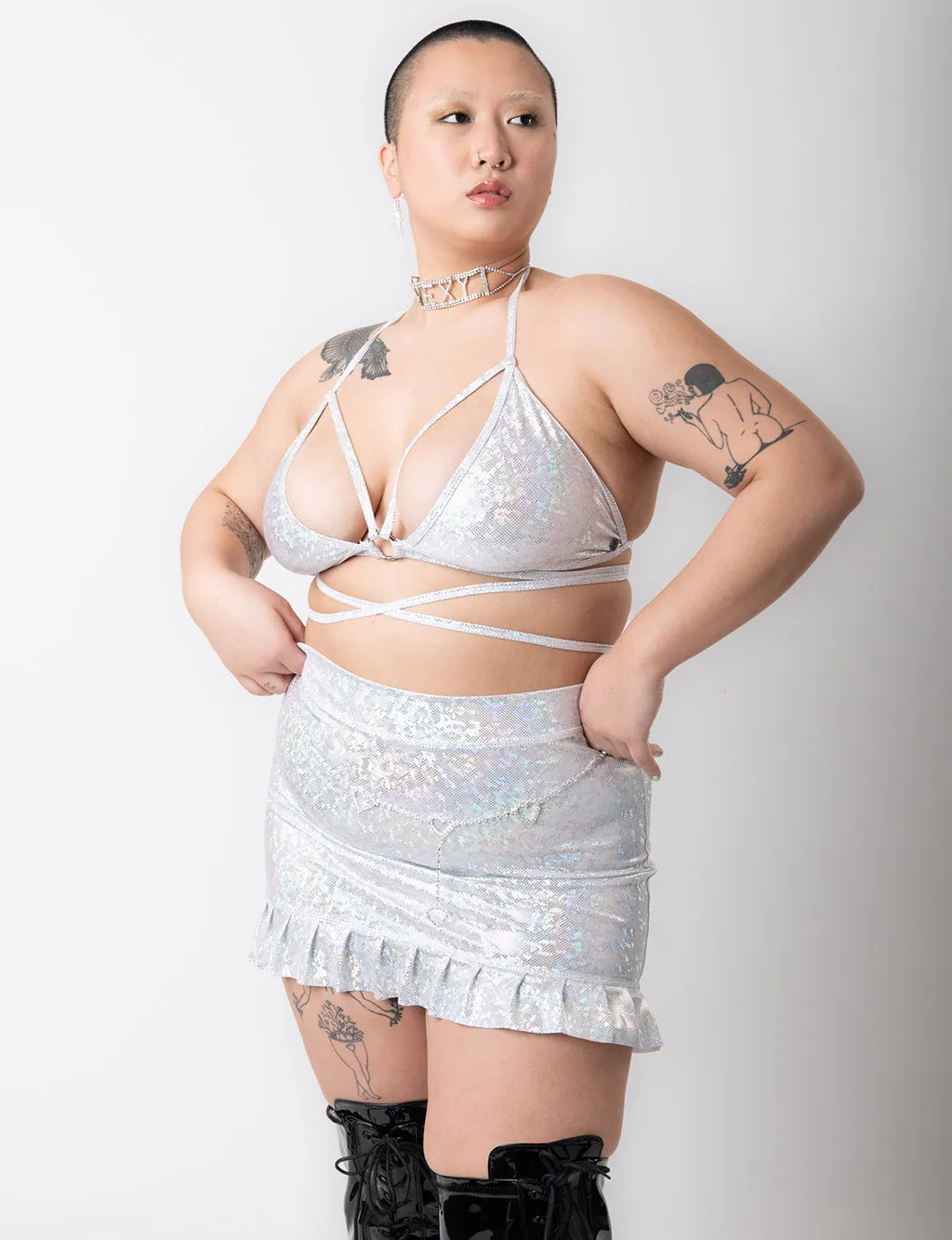 HOLOGRAPHIC FRILL SKIRT - PLAYA WHITE