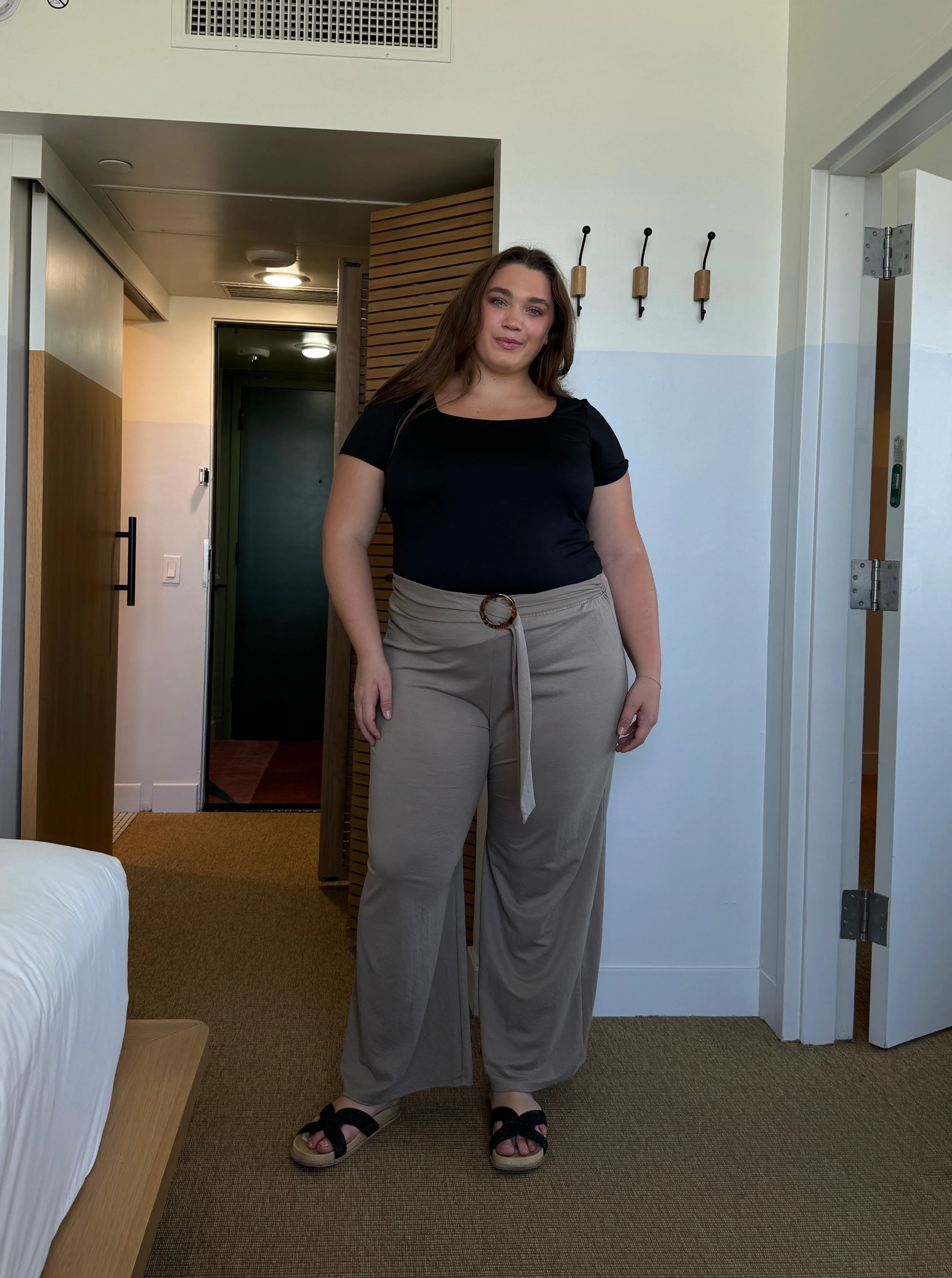 Plus Size Belted Wide Leg Pants