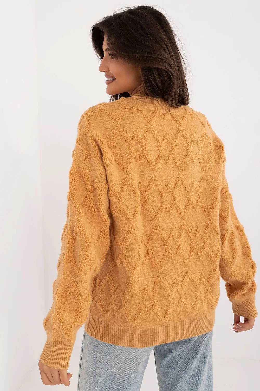 TEEK - Raised Diamond Touch Sweater